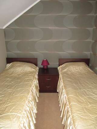 Гостиница Валентина  Балтийск Стандартный двухместный номер с 1 кроватью или 2 отдельными кроватями-7